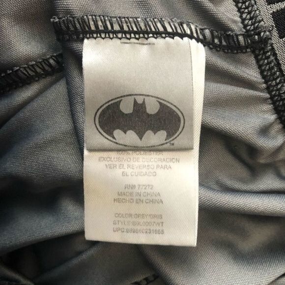 BATMAN boys size XXL (18) athletic wear shorts - Picture 3 of 3